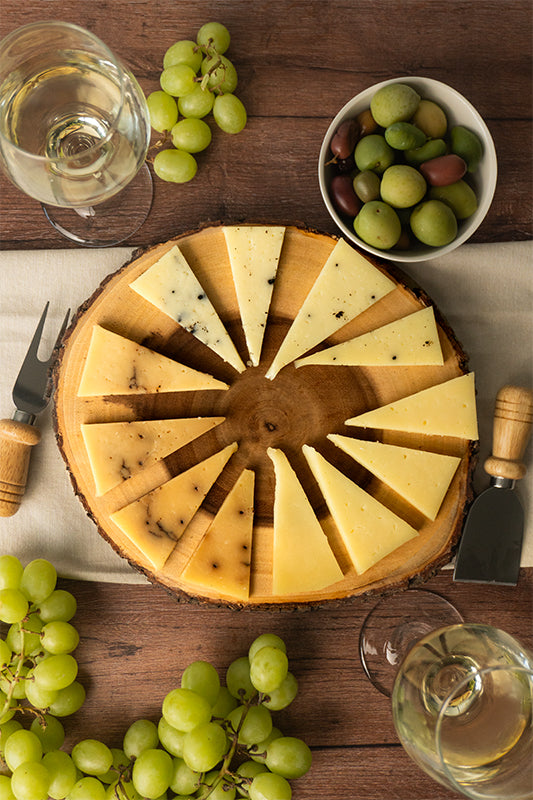 Manchego Mix - 6 Month, Truffle and Black Garlic - 175g (approx)