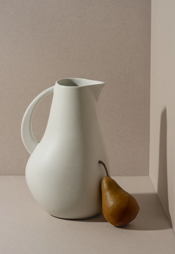 Stoneware Pitcher | Kuduo 64 oz