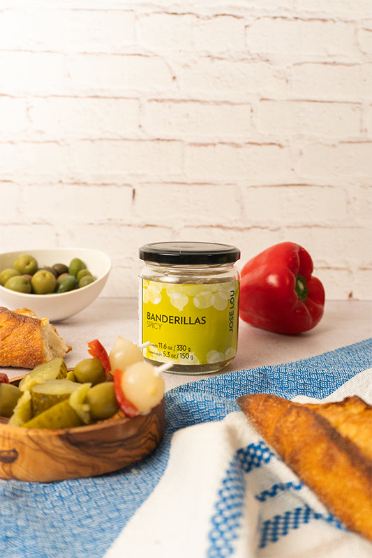 José Lou "Banderillas Picantes" Spicy Banderillas Pickles in Vinegar