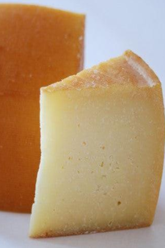 Idiazabal PDO – Traditional Smoked Sheep’s Milk Cheese