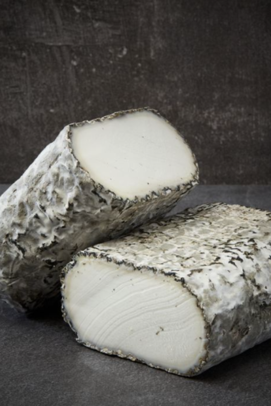 Monte Enebro Goat Cheese - Different Sizes