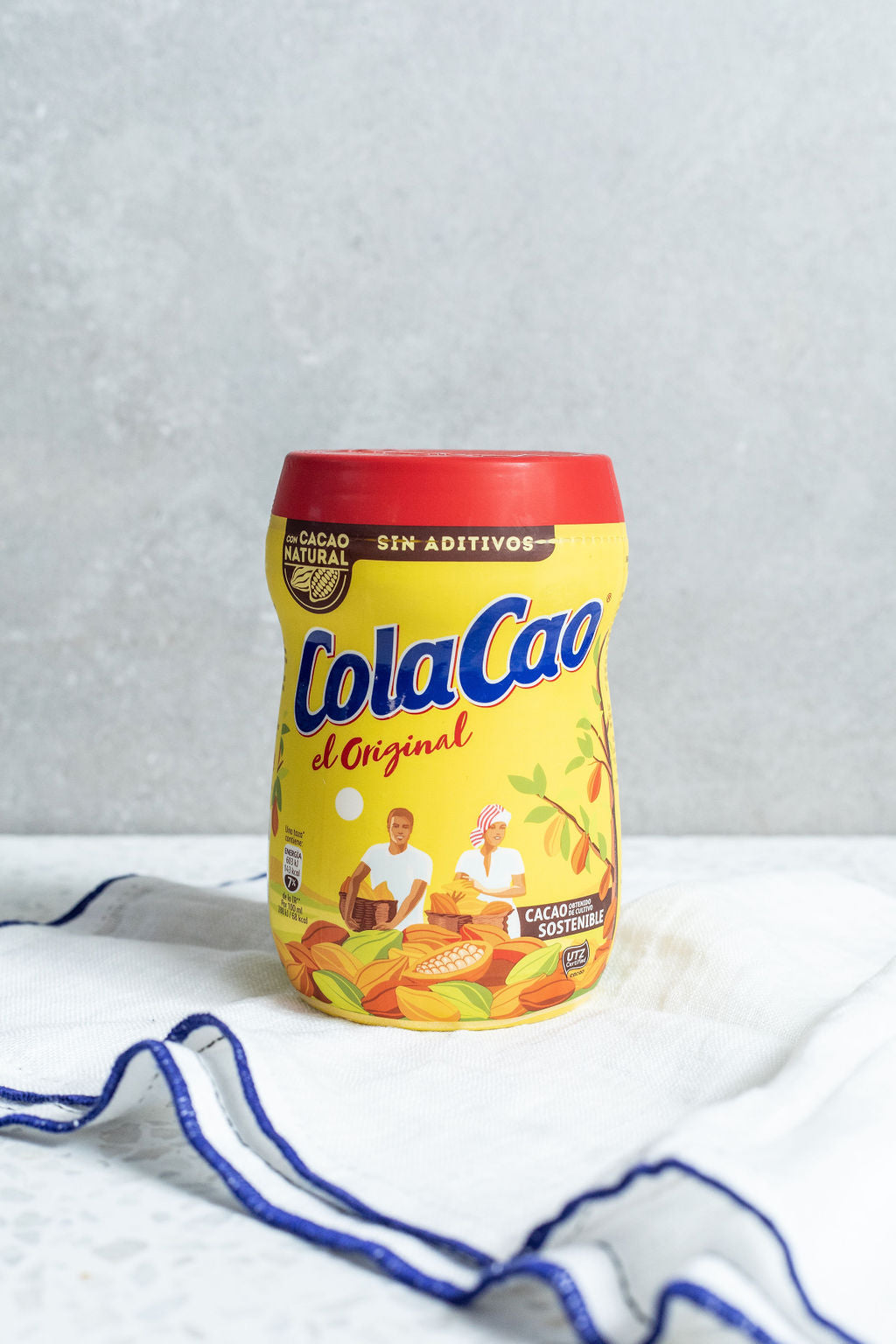 Cola Cao Chocolate Drink Mix (390gr) - Spanish Pig